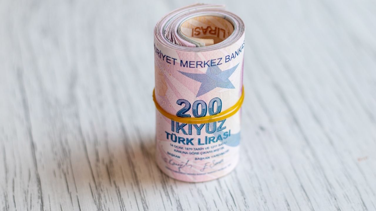Annelere babalara müjde! 5000 TL yardıma günler kaldı