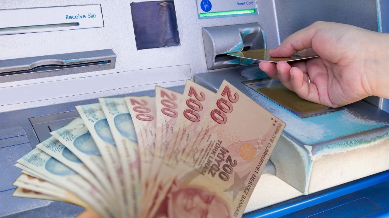 Kurban Bayramı ikramiyesi 4000 TL emeklilere verilecek!